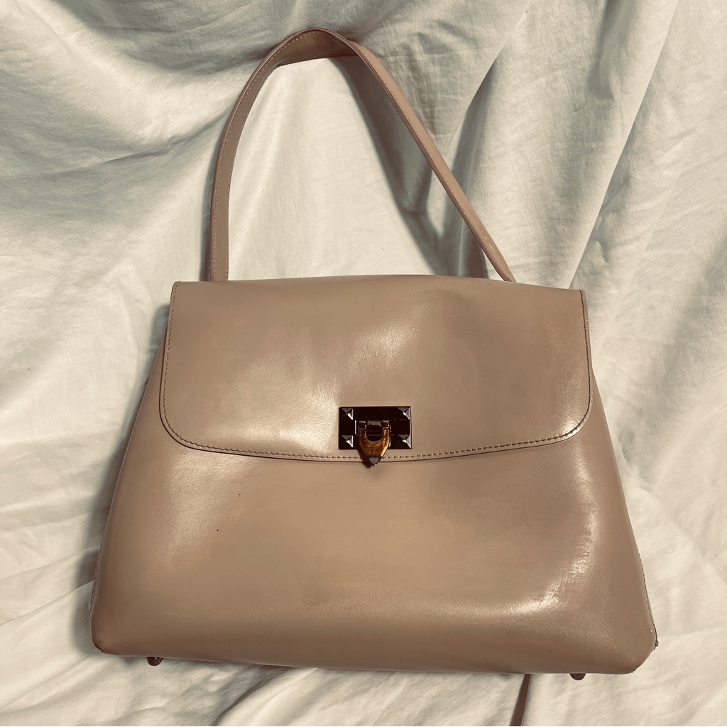 Divine Firenze Italy -Elegant Cream 100% Leather Beauty